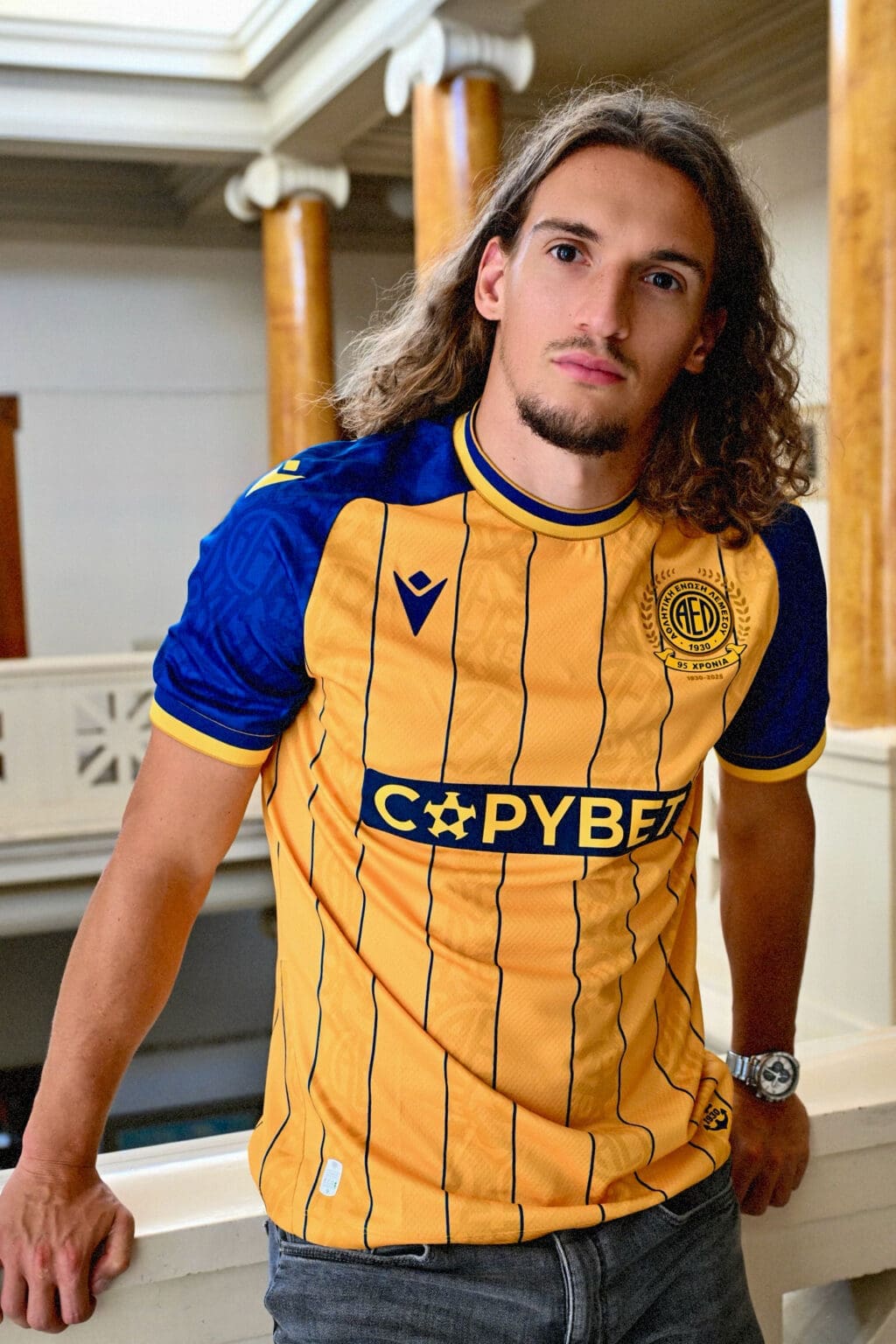 Home shirt 2025/26