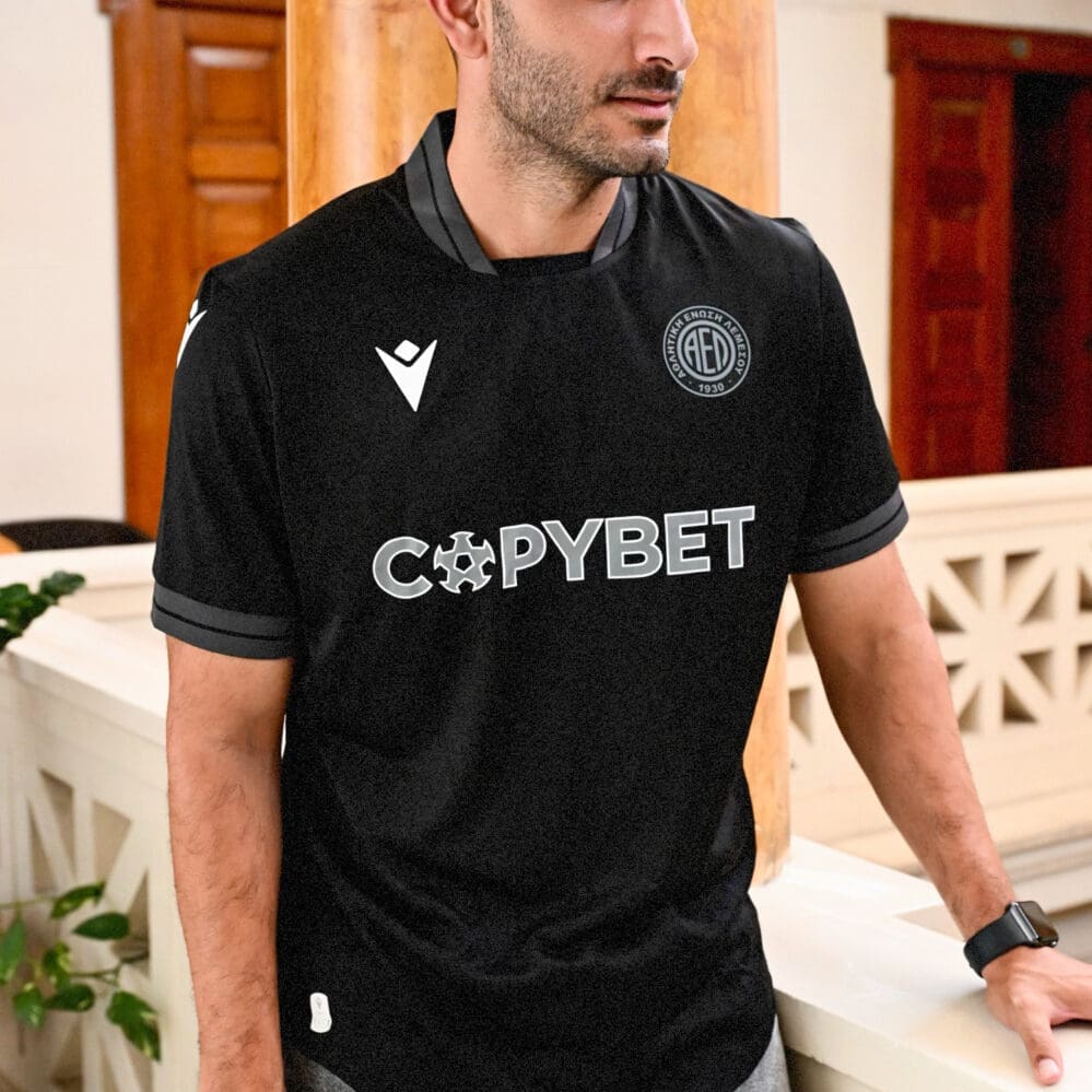 Away shirt 2025/26